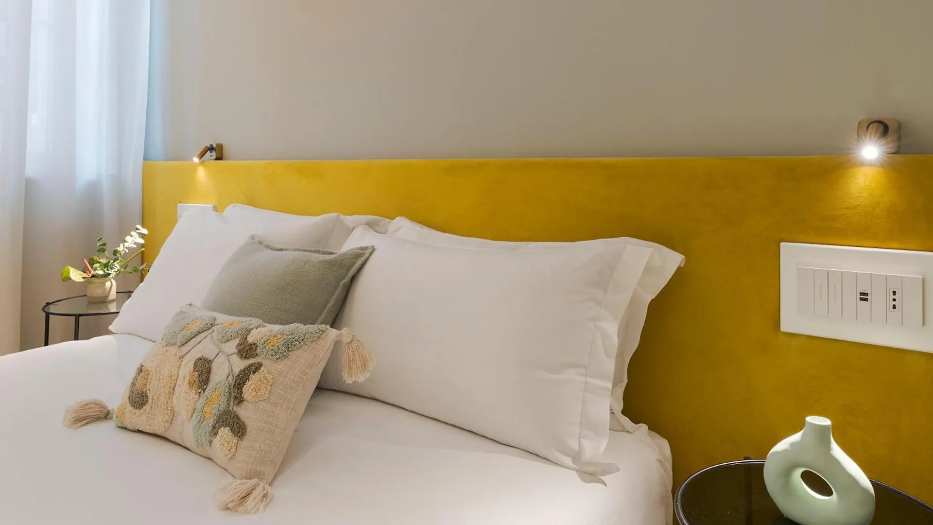 Elysium Boutique Apartments - Catania 0*,  Italy